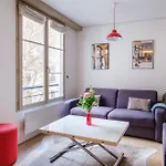 Paris Marais Bouquet Residence